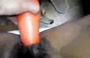 XXX hoşlanıyorsanız, yorumunuzu kutunel izle yazabilir ve aşağıdan mastürbasyon yapan
