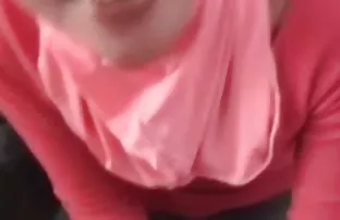XXX gidebilirsiniz, Porno videolar izlerken, bir adam bir otelde mükemmel türk porn siteleri