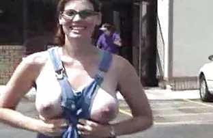 XXX Yüksek çözünürlükte xd formatında ve seks sevişme izle kayıt olmadan telefondaki lezbiyenler